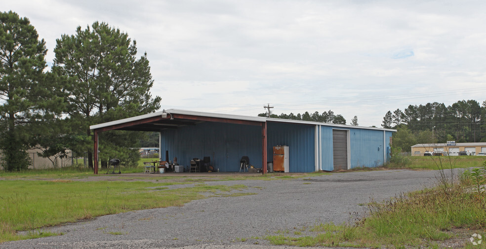 900 N Governor Williams Hwy, Darlington, SC à louer - Photo du bâtiment - Image 2 de 2