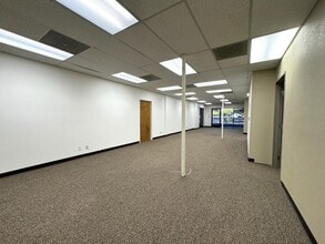 1890 Park Marina Dr, Redding, CA for lease Interior Photo- Image 2 of 16