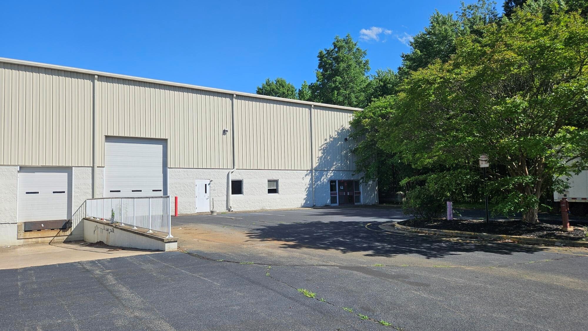 10935 Pierson Dr, Fredericksburg, VA for lease Building Photo- Image 1 of 3
