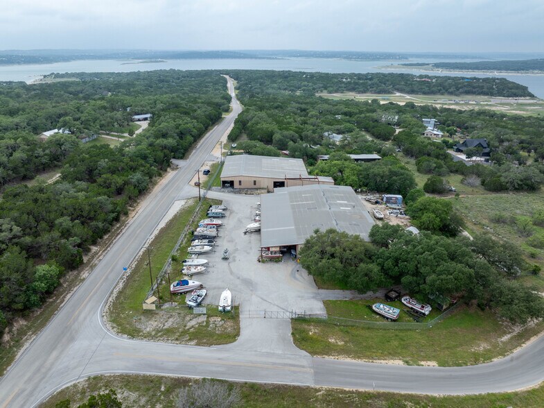 151 Old Hancock Rd, Canyon Lake, TX à vendre - Photo du bâtiment - Image 2 de 12