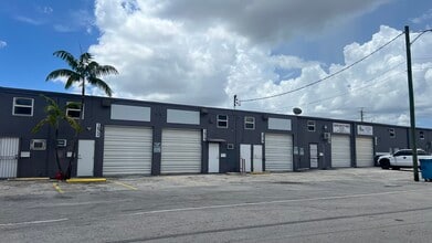 1612-1646 W 31st Pl, Hialeah, FL for lease Interior Photo- Image 1 of 1