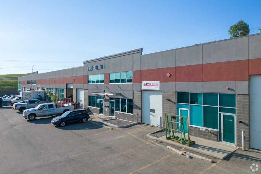 5656 10th St NE, Calgary, AB for sale - Building Photo - Image 1 of 1