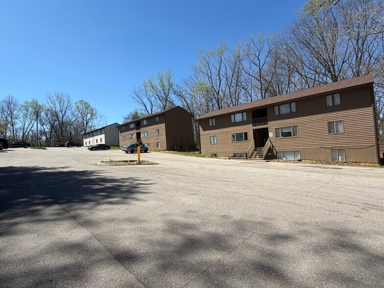 2600 6th St, Bedford, IN à vendre - Photo du bâtiment - Image 2 de 13