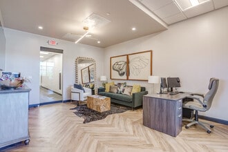 870 International Pky, Flower Mound, TX à louer Photo intérieure- Image 2 de 6