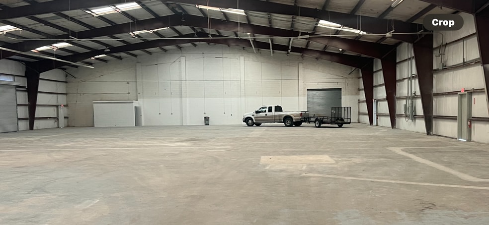 1025 Miller Dr, Altamonte Springs, FL for lease - Interior Photo - Image 2 of 5