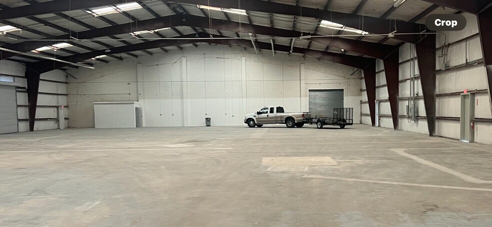 1025 Miller Dr, Altamonte Springs, FL à louer - Photo intérieure - Image 2 de 5