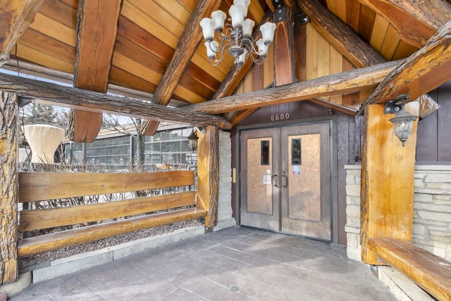 6600 W 111th St, Worth, IL à vendre - Photo du bâtiment - Image 2 de 16