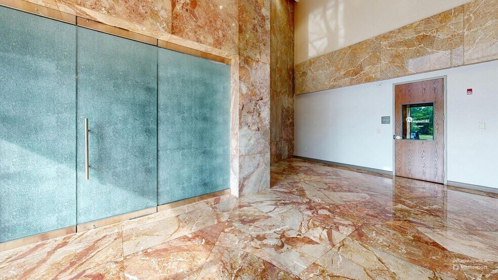 9401 Arrowpoint Blvd, Charlotte, NC à louer - Photo intérieure - Image 3 de 11