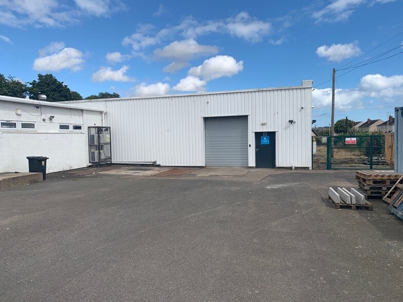 22 East Muirlands Rd, Arbroath for lease - Building Photo - Image 1 of 4