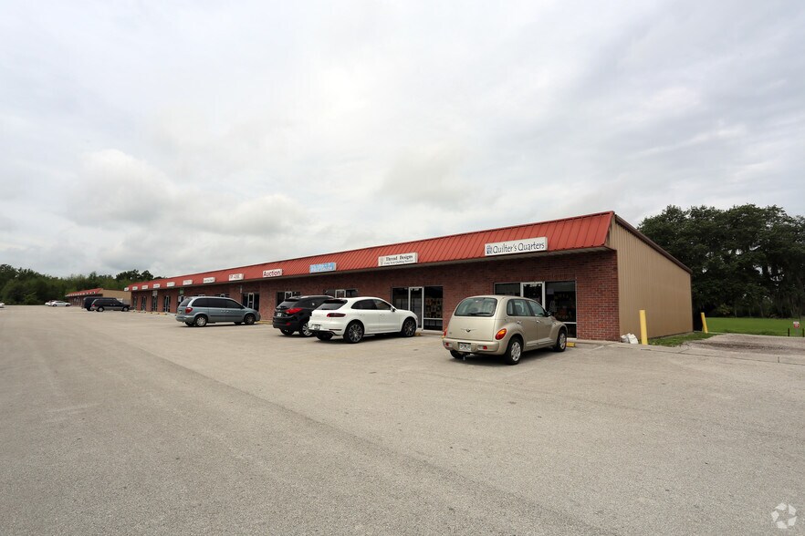4811 Allen Rd, Zephyrhills, FL for sale - Building Photo - Image 3 of 5