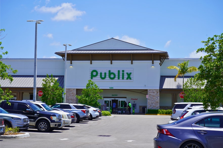 1201-1327 N University Dr, Coral Springs, FL for lease - Primary Photo - Image 1 of 13