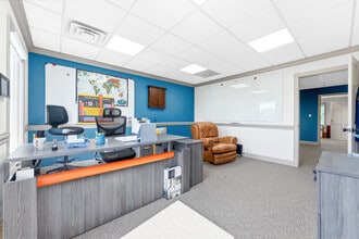 7000 Hampton Ctr, Morgantown, WV for lease Interior Photo- Image 1 of 25