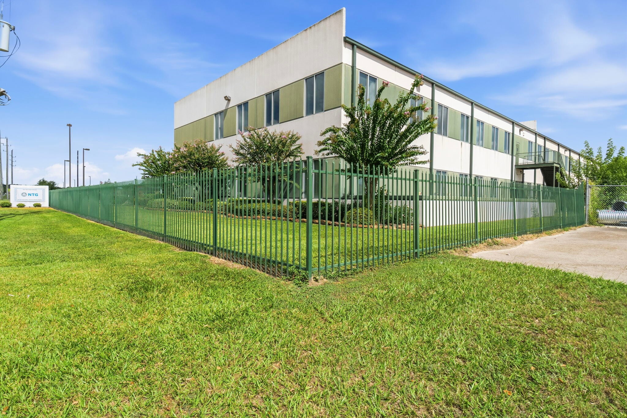 911 Regional Park Dr, Houston, TX for lease Building Photo- Image 1 of 21