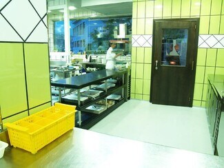 Plus de détails pour Commerce de détail à louer