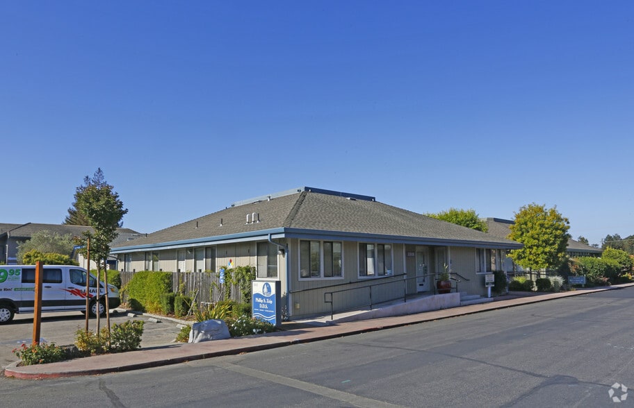 3315 Mission Dr, Santa Cruz, CA for lease - Primary Photo - Image 1 of 15