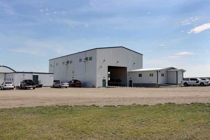 3001 - 23 Street, Didsbury, AB for sale - Building Photo - Image 1 of 13