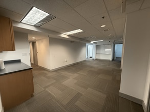 725 Jackson St, Fredericksburg, VA for lease Interior Photo- Image 2 of 7