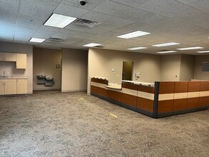 2700 College Dr, Rice Lake, WI for lease Interior Photo- Image 2 of 14