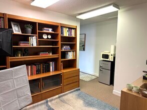 8089 Walnut Run Rd, Cordova, TN for lease Interior Photo- Image 2 of 4