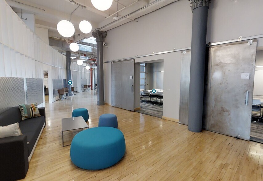 41 E 11th St, New York, NY à louer - Numérisation 3D de Matterport - Image 2 de 13