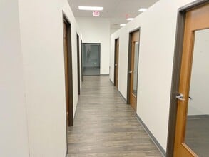 7500 Baker Blvd, Richland Hills, TX à louer Photo intérieure- Image 2 de 7