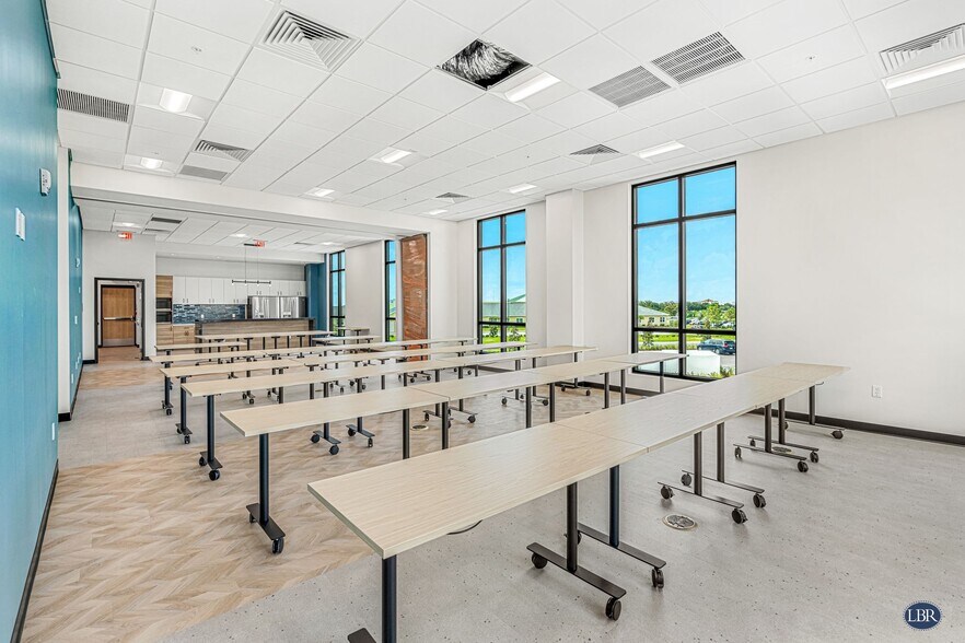 7556 Lynx Way, Melbourne, FL à louer - Photo intérieure - Image 3 de 7