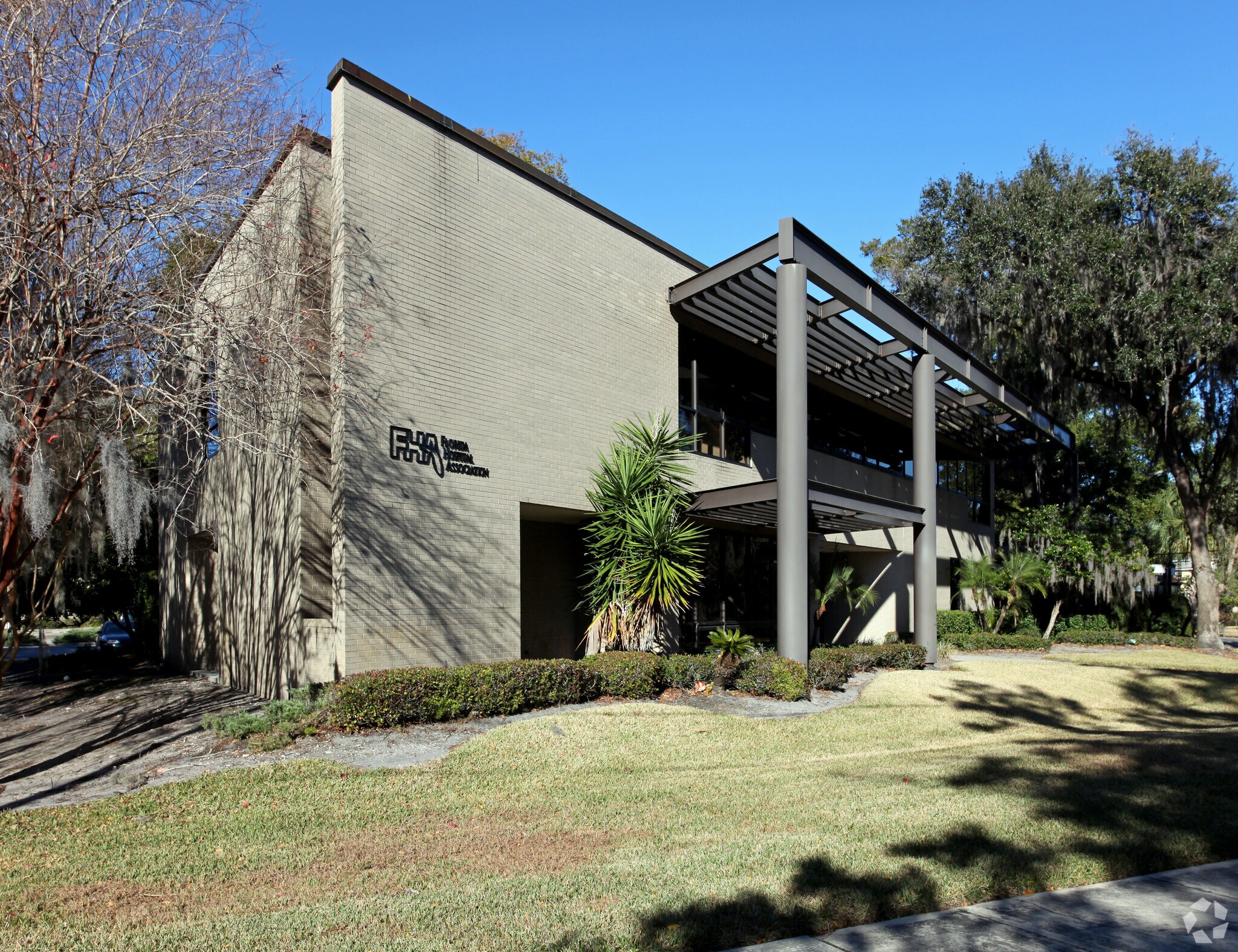 307 Park Lake Cir, Orlando, FL for sale Primary Photo- Image 1 of 3