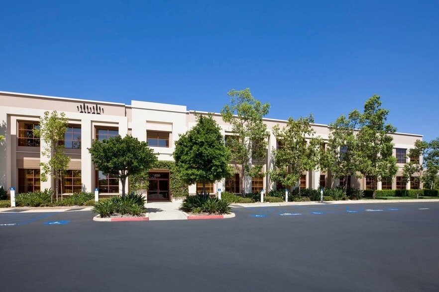 111 Academy Dr, Irvine, CA for lease - Primary Photo - Image 1 of 25