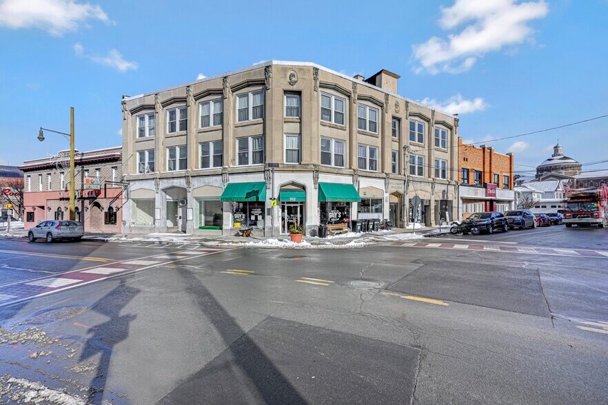 310-312E Lackawanna Ave, Olyphant, PA à vendre - Photo du bâtiment - Image 2 de 139