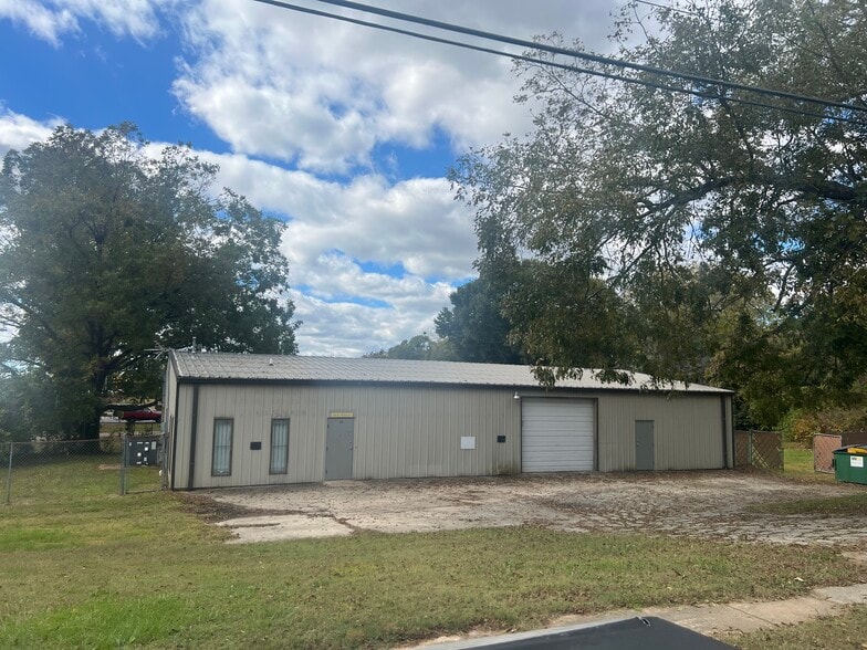 101 N Webb St, Gastonia, NC for lease - Building Photo - Image 1 of 7