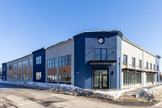 Plus de détails pour 1555 Elm St, Manchester, NH - Commerce de détail à louer