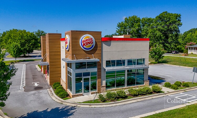 911 S Broad St, Clinton, SC à vendre Photo du bâtiment- Image 1 de 12