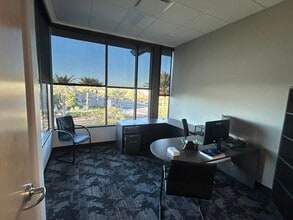 161 E Rivulon Boulevard, Gilbert, AZ à louer Photo intérieure- Image 1 de 15