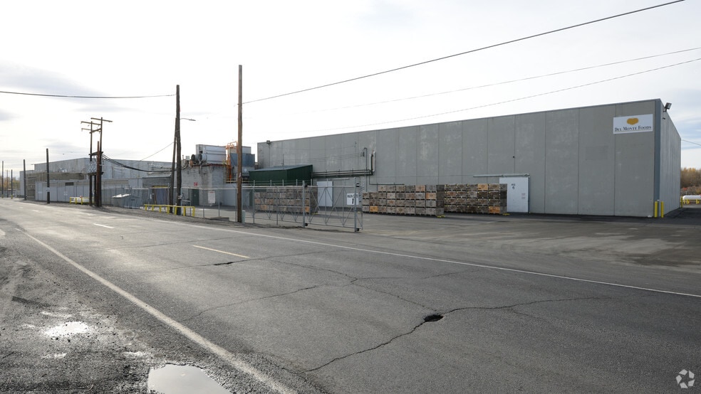 6130 Yakima Valley Hwy, Wapato, WA for sale - Building Photo - Image 3 of 3