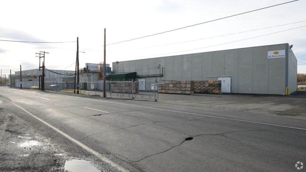 6130 Yakima Valley Hwy, Wapato, WA à vendre - Photo du bâtiment - Image 3 de 3