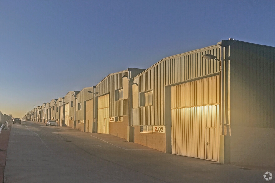 Calle Arroyo de Valmores, 5, Quer, Guadalajara à vendre - Photo du bâtiment - Image 2 de 2