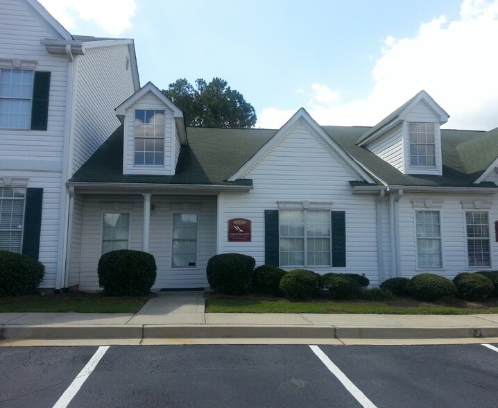 707 Whitlock Ave SW, Marietta, GA à vendre - Photo du bâtiment - Image 3 de 9