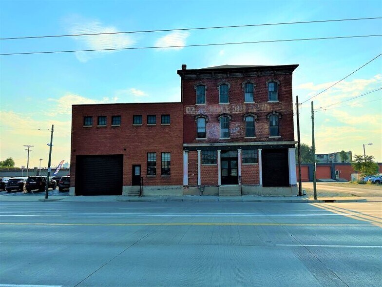 115-119 N Keowee St, Dayton, OH à vendre - Photo du bâtiment - Image 2 de 21