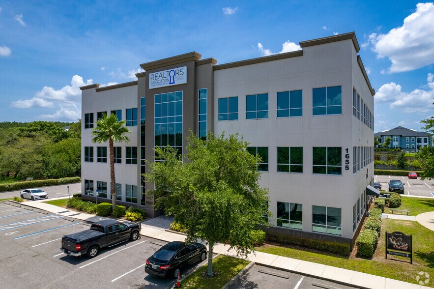 1655 E Hwy 50, Clermont, FL à louer - Photo du bâtiment - Image 1 de 9