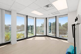 1301 N Congress Ave, Boynton Beach, FL for lease Interior Photo- Image 1 of 25