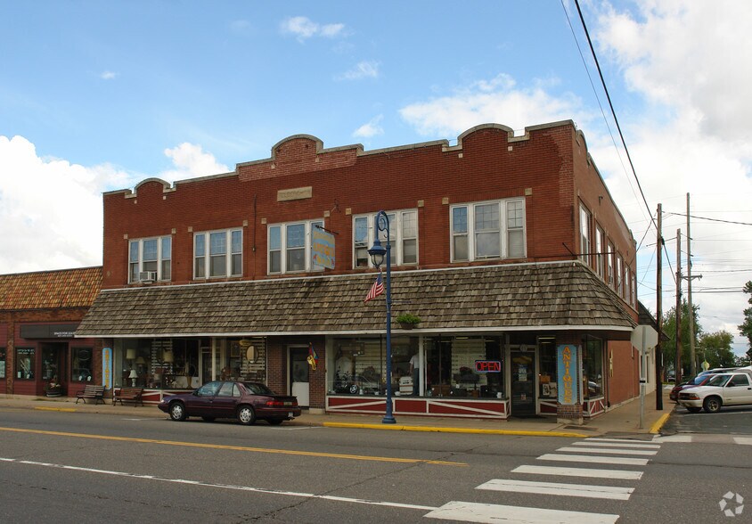 12740 Lake Blvd, Lindstrom, MN à louer - Photo principale - Image 3 de 6