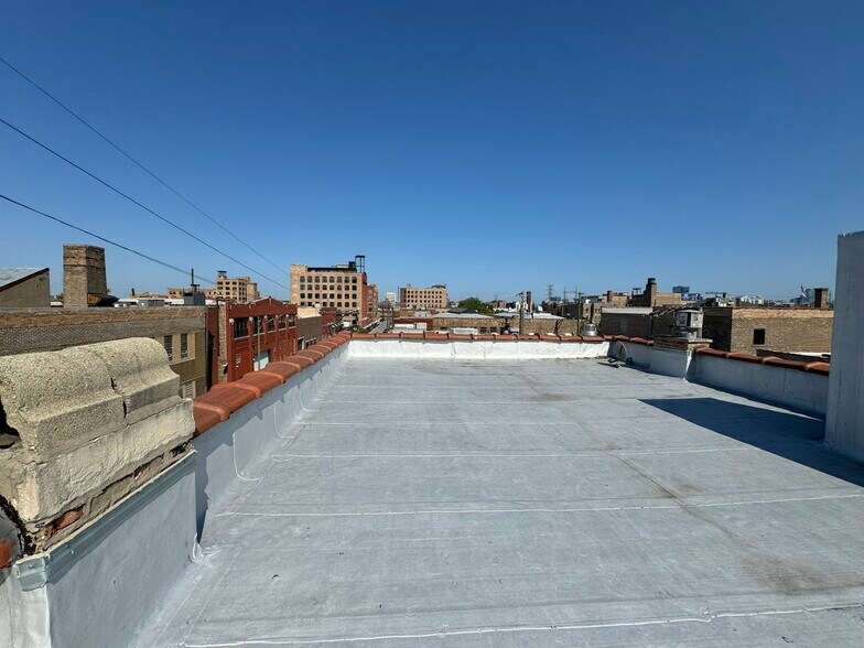 1444 W Lake St, Chicago, IL à louer - Photo du bâtiment - Image 3 de 4