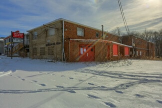 More details for 225 Moon Clinton Rd, Coraopolis, PA - Industrial for Sale