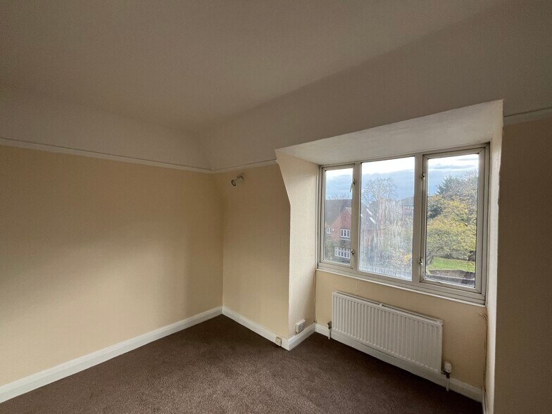 10 Hatfield Rd, St Albans à louer - Photo du bâtiment - Image 3 de 3