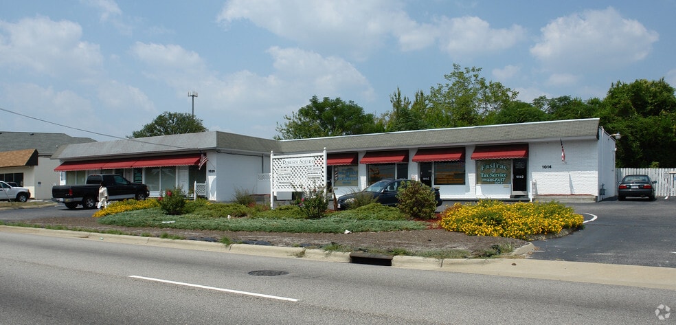 1014-1020 Robeson St, Fayetteville, NC for lease - Building Photo - Image 2 of 23