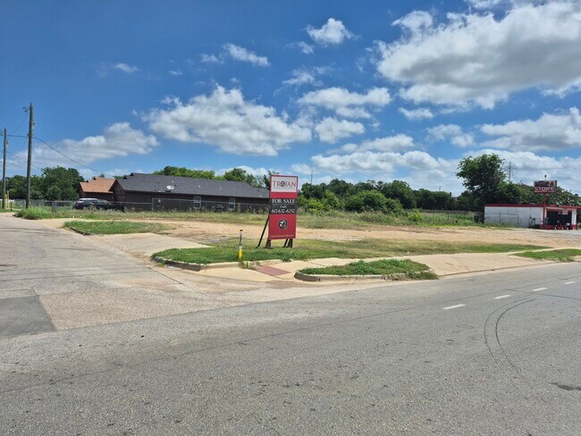 More details for 5401 & 5405 Ramey Ave, Fort Worth, TX - Land for Sale