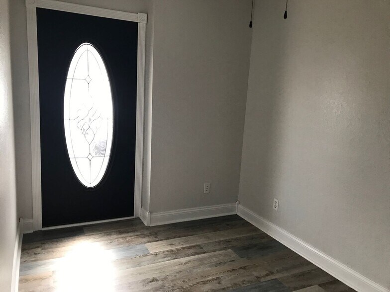 15279 Rankin Ave, Dunlap, TN à vendre - Photo du bâtiment - Image 2 de 16