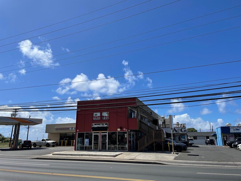 85-993 Farrington Hwy, Waianae, HI à louer - Photo du bâtiment - Image 2 de 5