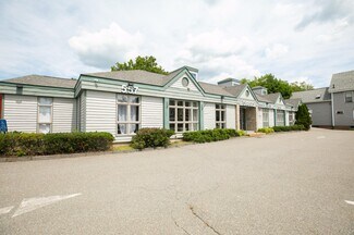 Plus de détails pour 557 Hammond St, Bangor, ME - Bureau à vendre