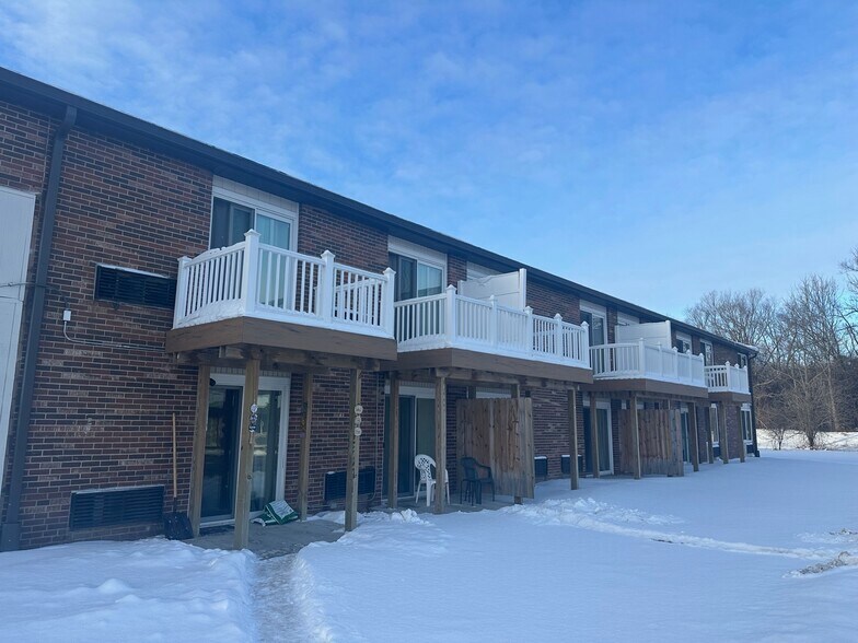 4380 W Pierson Rd, Flint, MI à vendre - Photo du bâtiment - Image 3 de 10